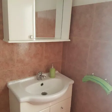 Kuca Za Odmor Lili Apartment Zlarin
