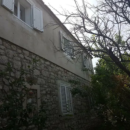 Kuca Za Odmor Lili Apartment